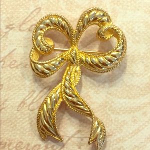 Vintage Christian Dior Bow Brooch